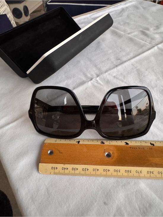 Givenchy Black Oversized Square Sunglasses Gold Logo Luxury Eyewear With Case main image 6